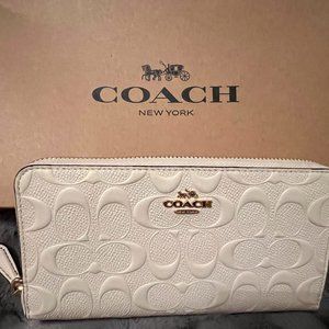 NEW COACH 88913 MEDIUM ID ZIP WALLET IN SIGNATURE CANVAS (AUTHENTIC)